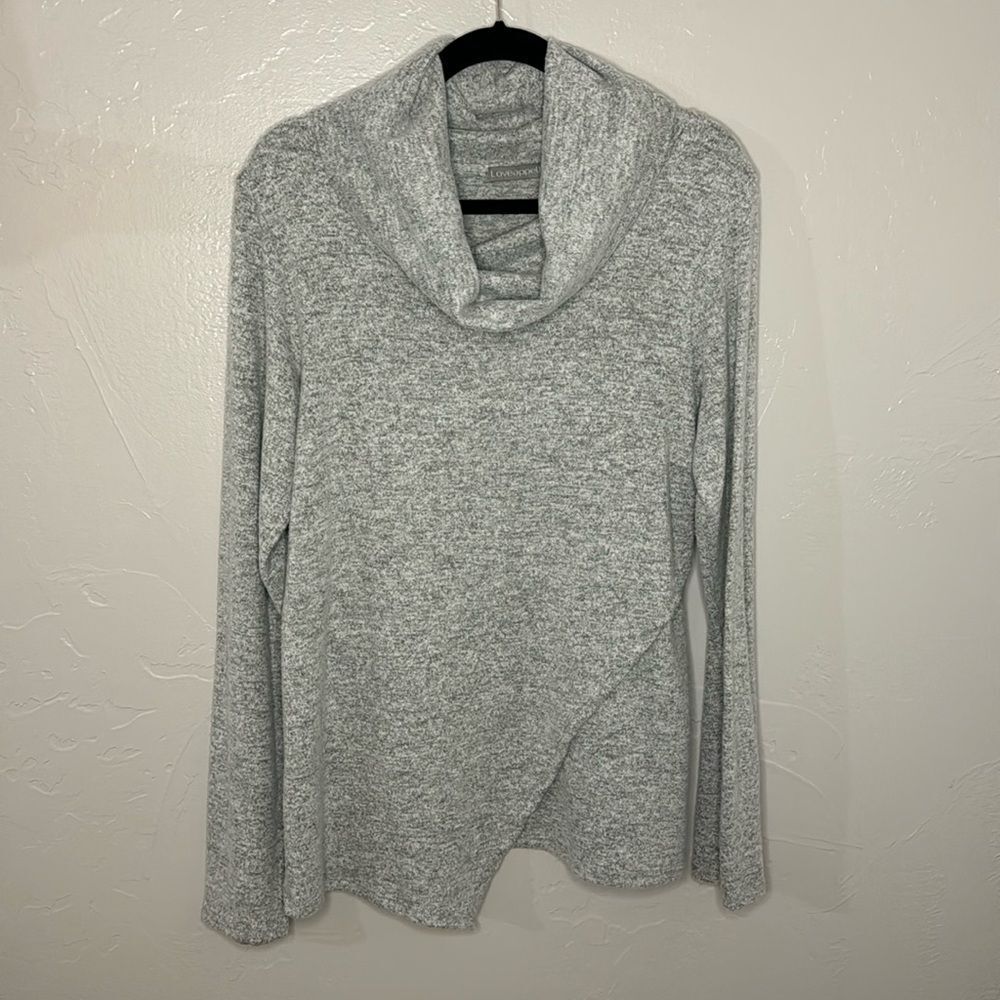 Loveappella Women’s gray cowl neck sweater